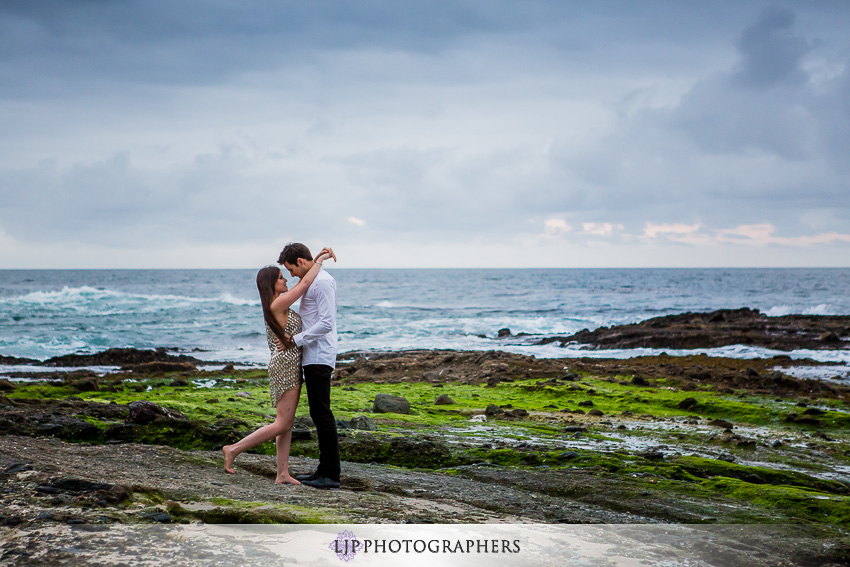 07-romantic-engagement-photos