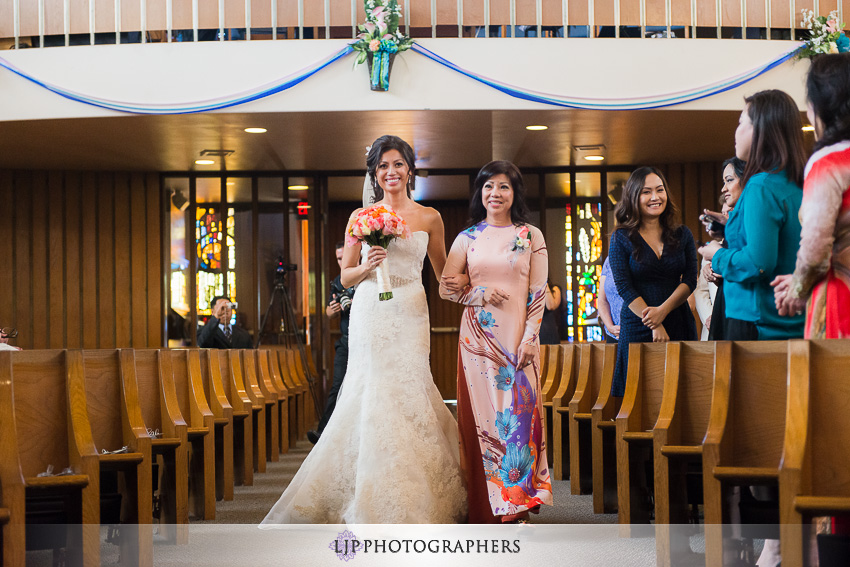 06-hilton-waterfront-huntington-beachw-wedding-photographer