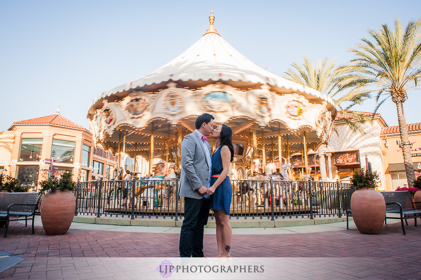 06-irvine-engament-photographer