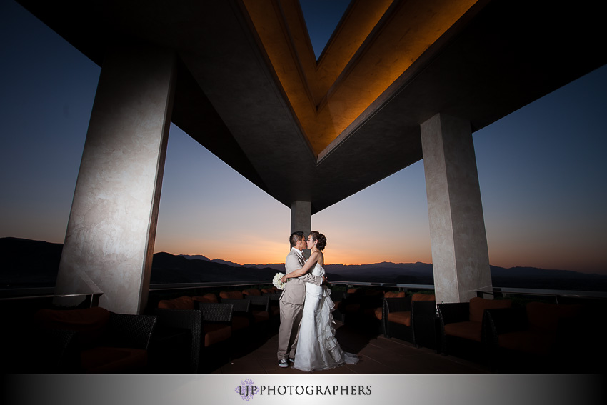 29-the-m-resort-las-vegas-wedding-photographer