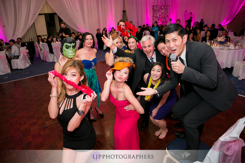 35-irvine-marriott-wedding-photographer-wedding-reception-photos