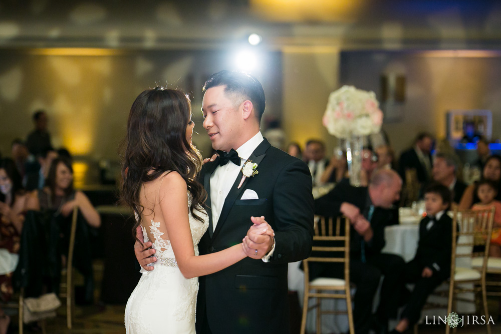 0573-hp-hilton-anaheim-wedding-photography