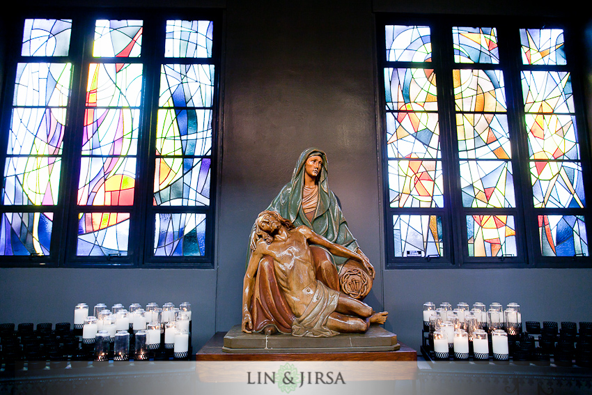St-Irenaeus-Catholic-Church-seven-degrees-wedding-photos