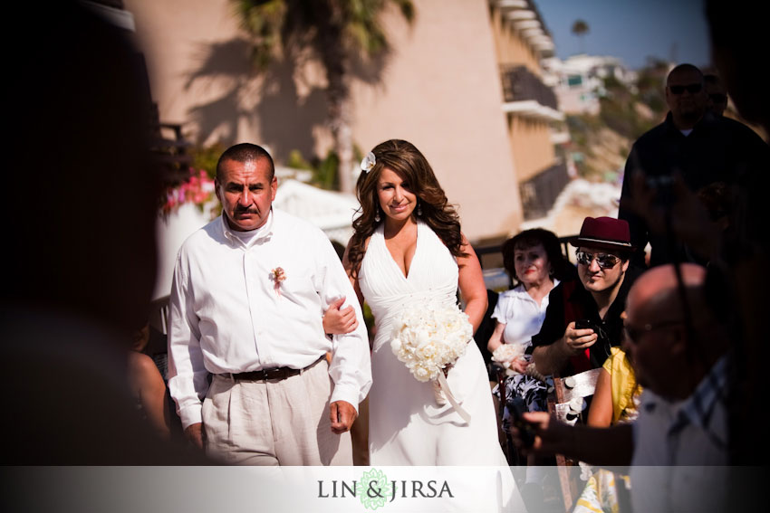 The Capri Laguna Inn wedding site has a great gazebo creating some great 