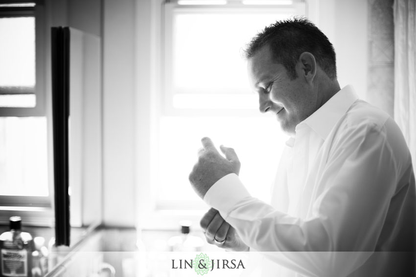 groom terranea resort palos verdes wedding photography