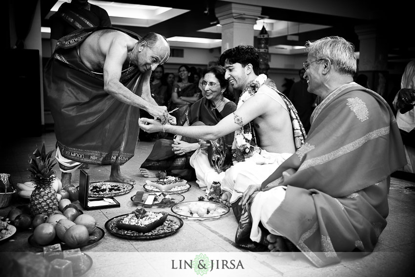 malibu-hindu-temple-muhurthram-wedding-photography-kasi-yaatrai malibu hindu temple muhurthram wedding photography kasi yaatrai Malibu Hindu Temple Society of Southern California Wedding Photography | Ceremony | Vasu + Shruti