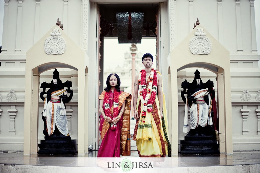 malibu hindu temple society southern california wedding photo Malibu Hindu Temple Wedding Photography | Couples Session | Vasu + Shruti