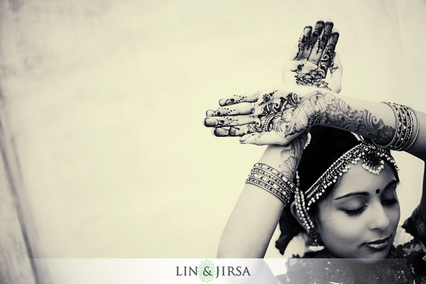malibu hindu temple society southern california wedding photography Malibu Hindu Temple Wedding Photography | Couples Session | Vasu + Shruti