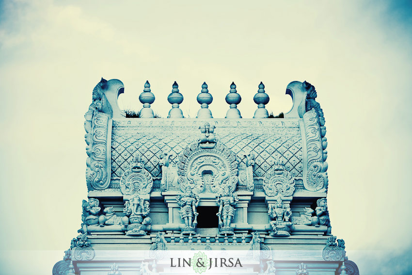 malibu hindu temple society southern california wedding photography2 Malibu Hindu Temple Wedding Photography | Venue and Details | Vasu + Shruti