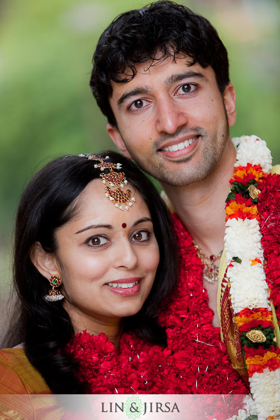 malibu hindu temple wedding photo Malibu Hindu Temple Wedding Photography | Couples Session | Vasu + Shruti