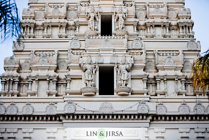 malibu hindu temple wedding photo1 Malibu Hindu Temple Wedding Photography | Venue and Details | Vasu + Shruti