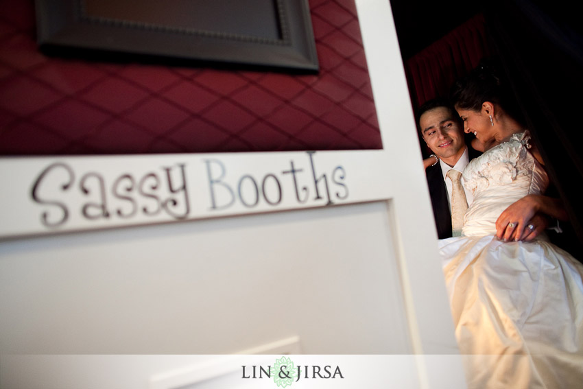 10 Common Compositions in Wedding Photography 10 Common Compositions in Wedding Photography