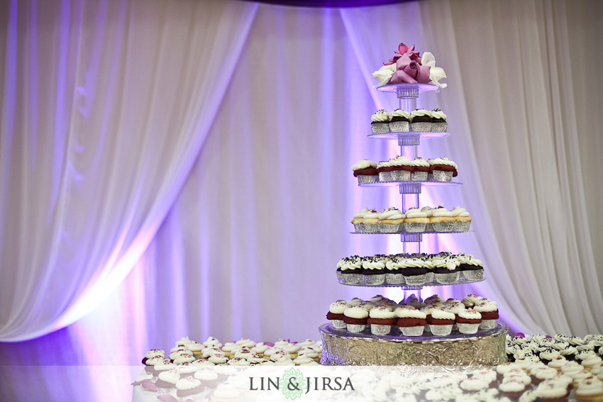 010-la-venta-inn-laguna-beach-wedding-bride-groom la-venta-inn-laguna-beach-wedding