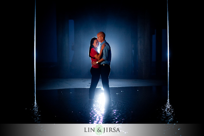 08-huntington-beach-engagement-photography 08-huntington-beach-engagement-photography
