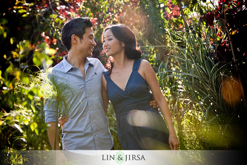 01-laguna-beach-engagement-photography 01-laguna-beach-engagement-photography