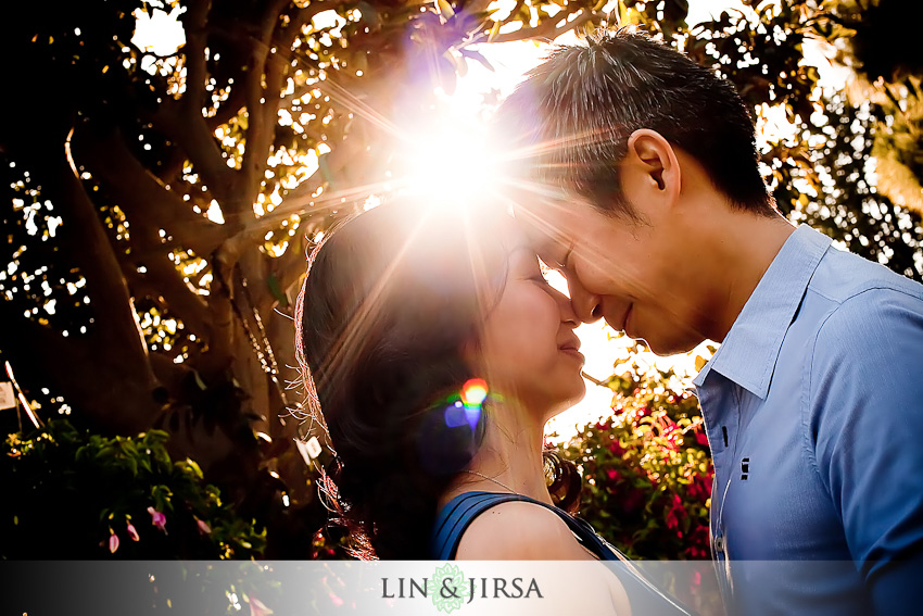 01-laguna-beach-engagement-photography 01-laguna-beach-engagement-photography