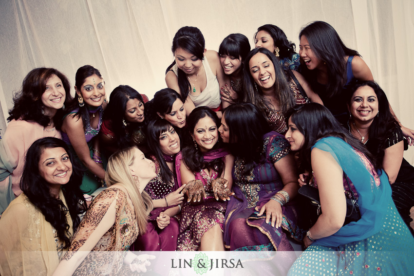 01-mehendi-party-wedding-photography 01-mehendi-party-wedding-photography