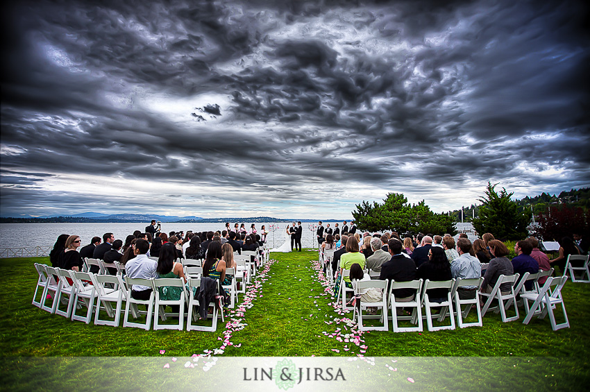 01-seattle-tennis-club-wedding-ceremony
