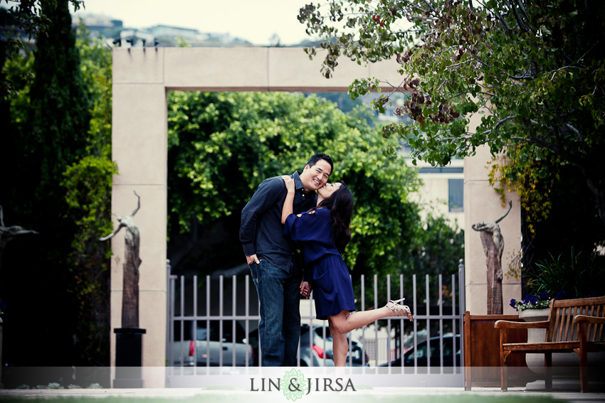 01-laguna-beach-engagement-photography
