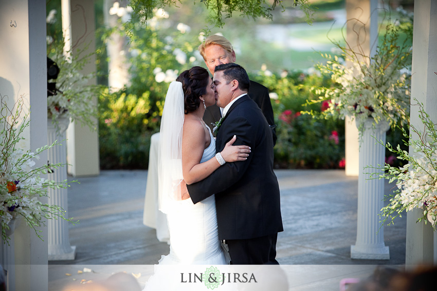 wedding-ceremony-summit-house