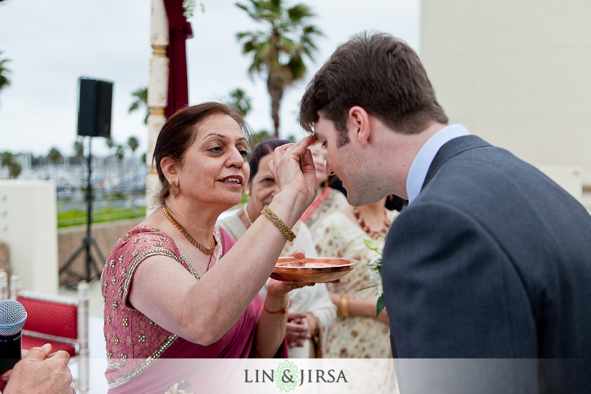 Crowne Plaza Redondo Beach Wedding Photography East Asian Wedding Photography Lin and Jirsa Photogrpahy