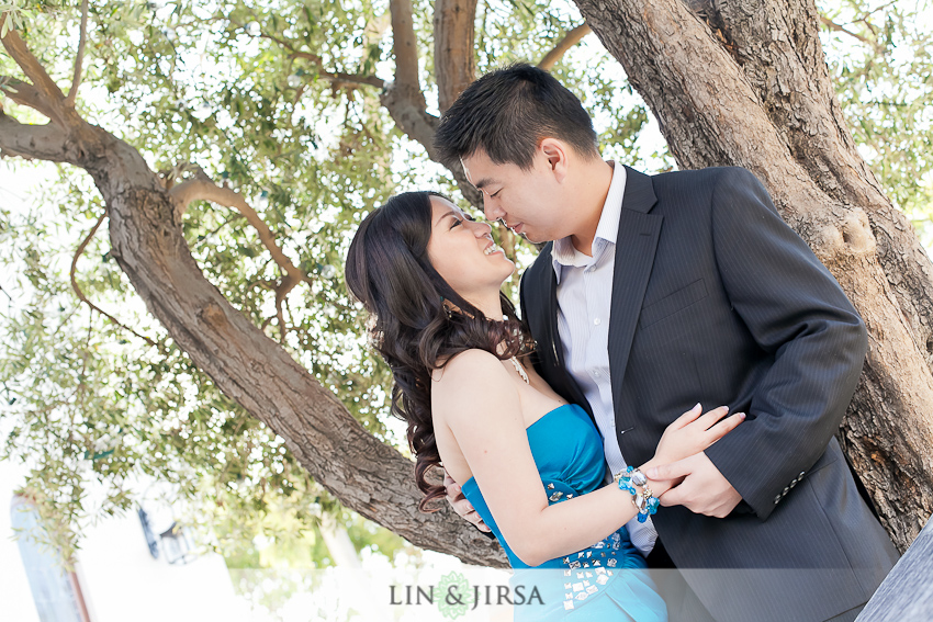 laguna-beach-portrait-engagement laguna-beach-portrait-engagement