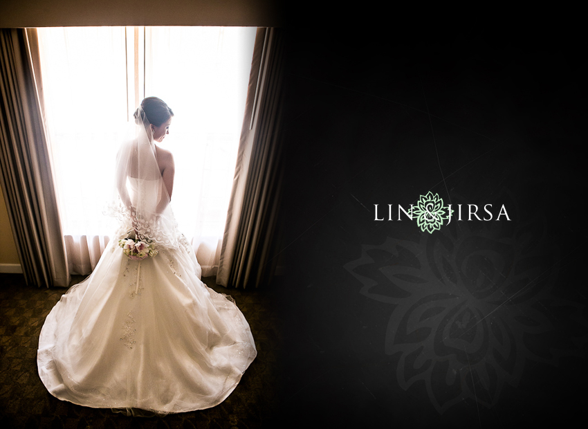black-and-gold-golf-club-wedding-photographer
