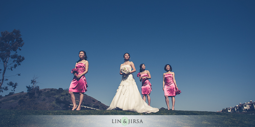 black-and-gold-golf-club-wedding-photographer
