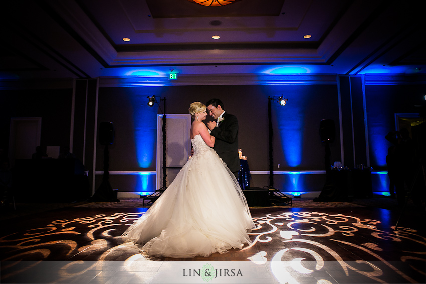hilton-waterfront-huntington-beach-wedding-photographer hilton-waterfront-huntington-beach-wedding-photographer