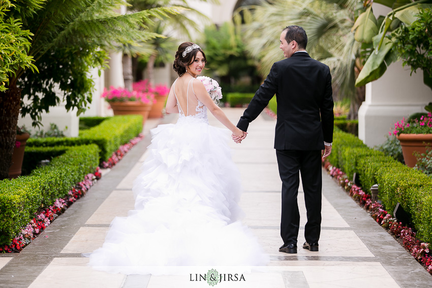 13-st-regis-monarch-beach-wedding-photographer-wedding-dress