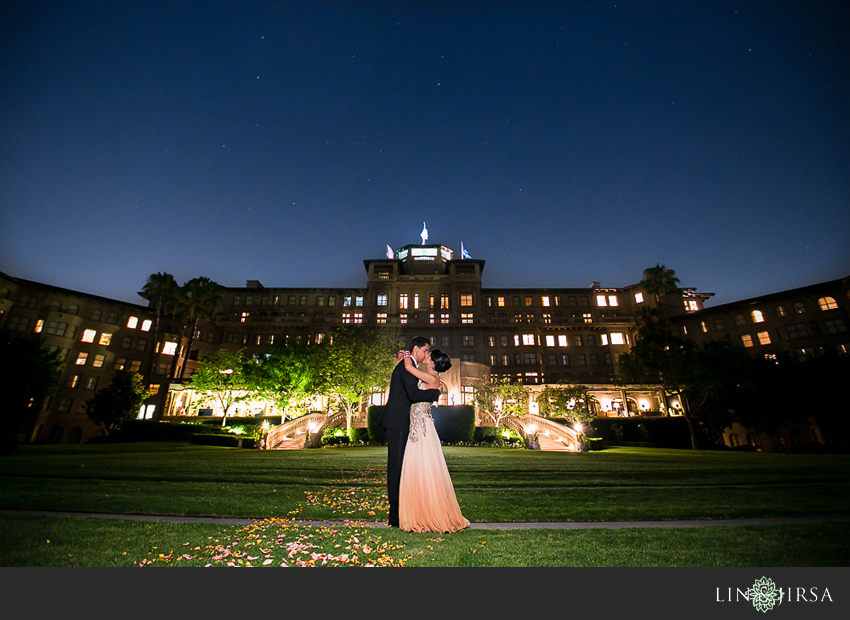 33-the-langham-pasadena-wedding-photographer-couple-nighttime-photos