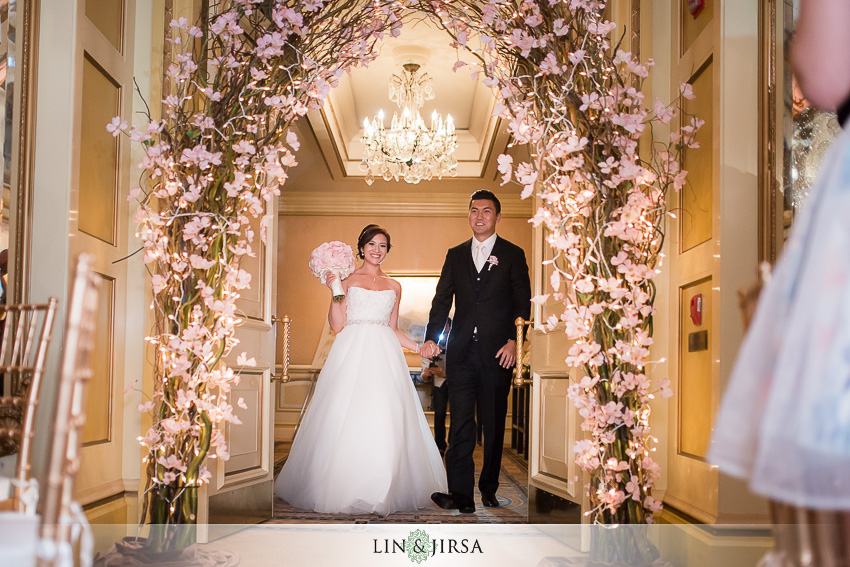 31-fun-wedding-celebration-photos