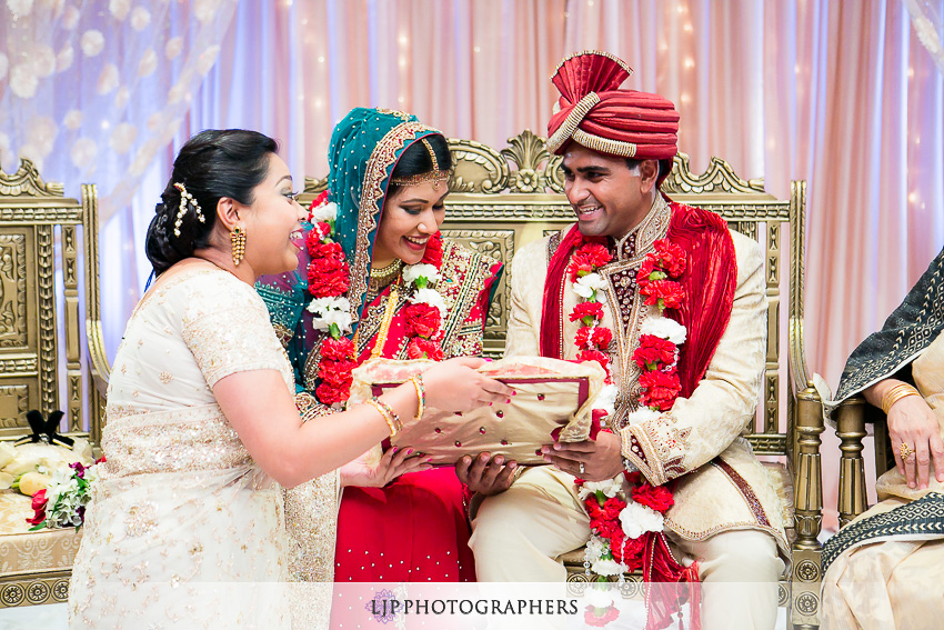 costa mesa hindu personals Costa mesa singles - we are one of the greatest online dating sites with more relationships, more dates and more marriages than any other dating site costa mesa singles wrong dates and. costa mesa hindu personals Costa mesa singles - we are one of the greatest online dating sites with more relationships, more dates and more marriages than any other dating site costa mesa singles wrong dates and.