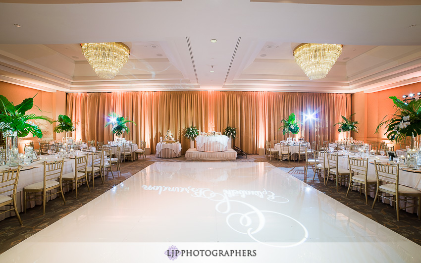 Fashion island hotel wedding online
