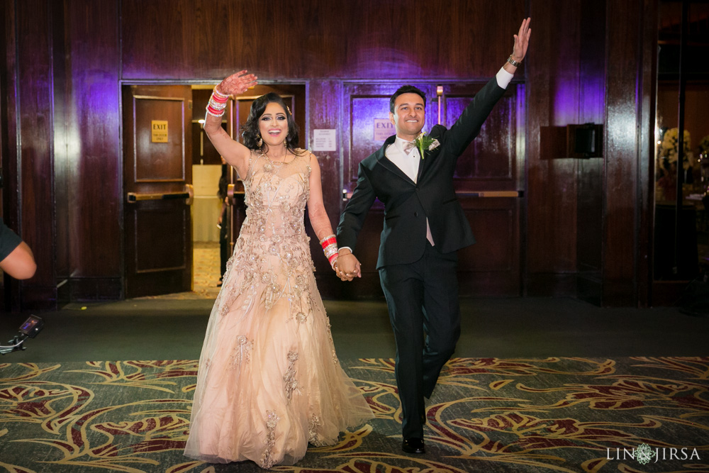 42-hilton-los-angeles-universal-city-indian-wedding-photographer-wedding-reception