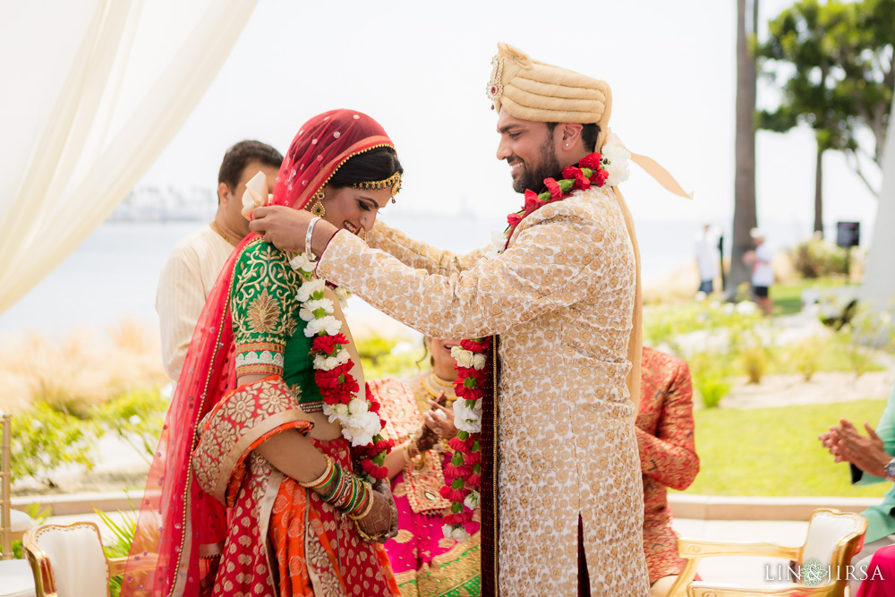 25-Hotel-Maya-Long-Beach-Indian-Wedding-Photography