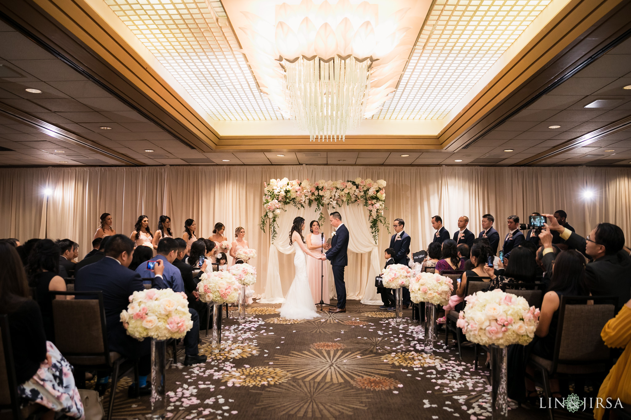 26 hilton costa mesa wedding ceremony photography