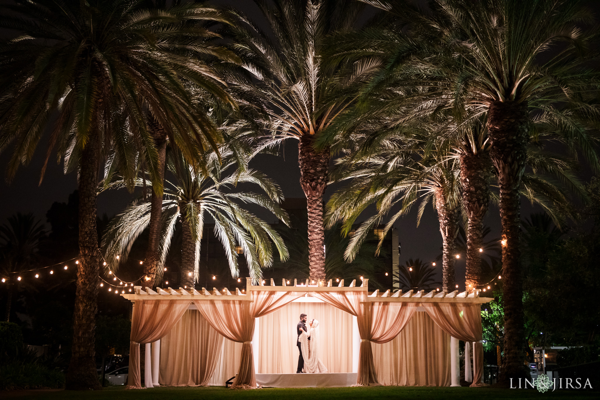 35 Sheraton Park Hotel Anaheim Wedding Photography