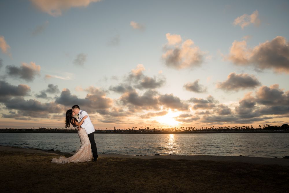 0696 JJ San Diego Hyatt Regency Wedding Photography