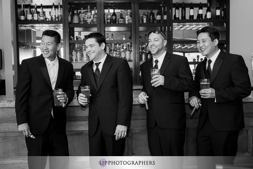 08-mountain-gate-country-club-wedding-photographer-wedding-rings