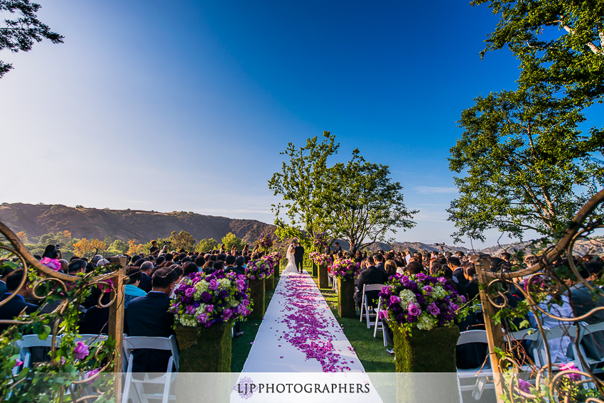 14-mountain-gate-country-club-wedding-photographer-wedding-rings