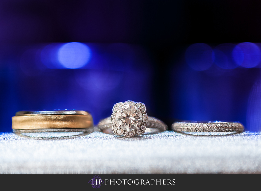 01-mission-basilica-san-juan-capistrano-wedding-photographer-wedding-dress