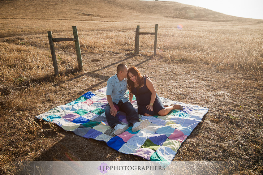 03-sunset-engagement-photos