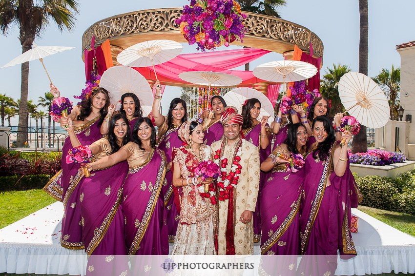15-hyatt-huntington-beach-indian-wedding-photographer-mandap