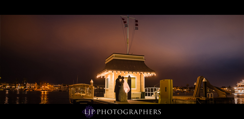 20-mission-basilica-san-juan-capistrano-wedding-photographer-wedding-dress