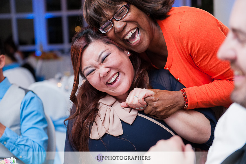 22-summit-house-fullerton-wedding-photographer-wedding-bouquet