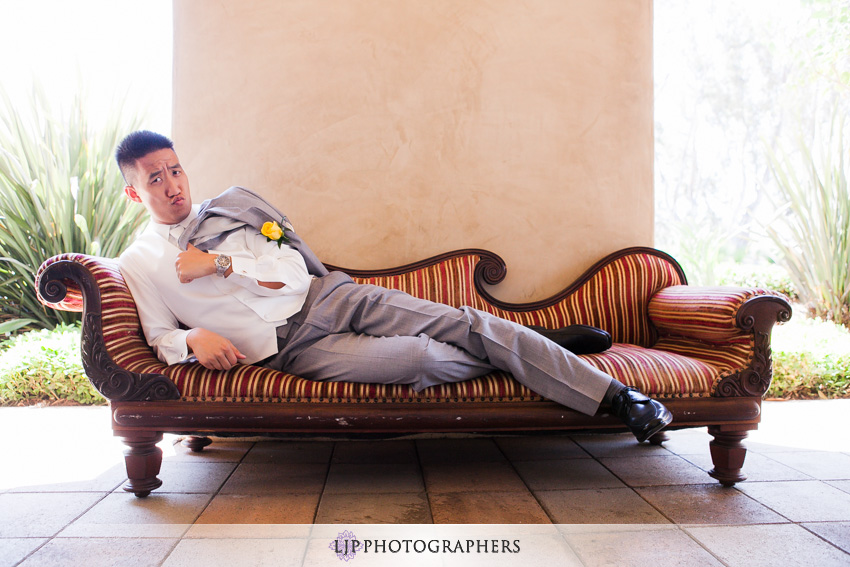 07-serra-plaza-san-juan-capistrano-wedding-photographer-groom-portrait