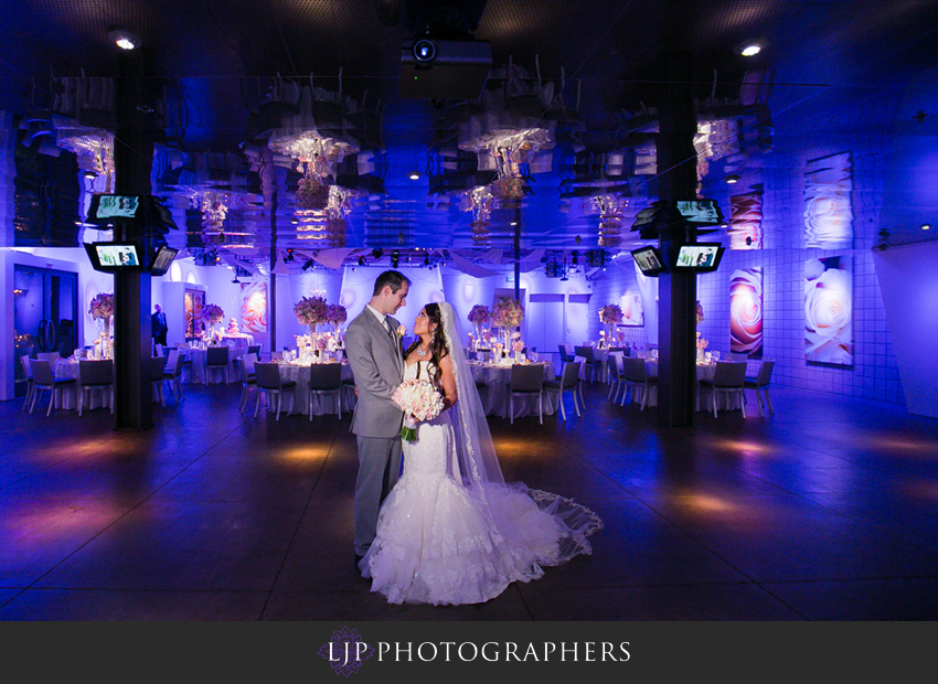 16-seven-degrees-wedding-photographer