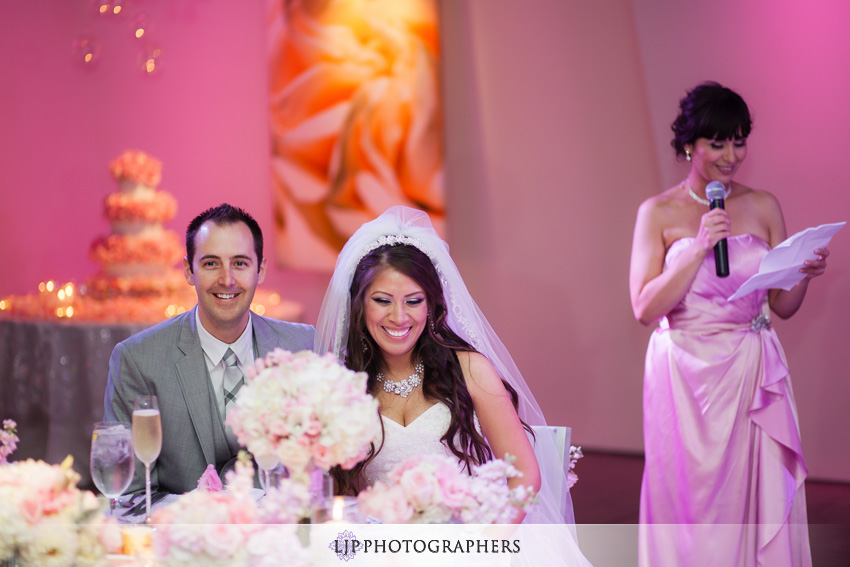 21-seven-degrees-wedding-photographer-wedding-toast