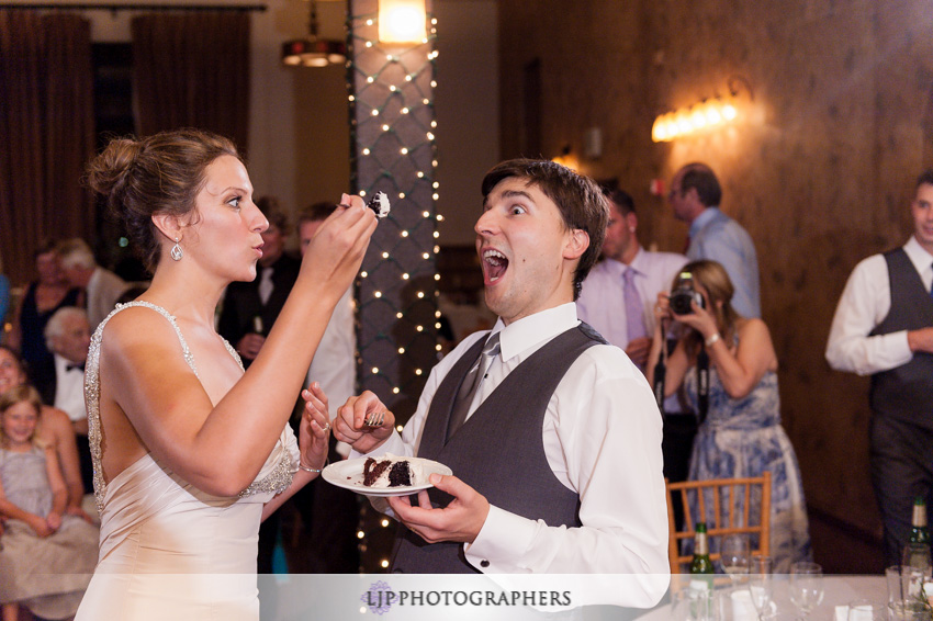 23-redondo-beach-historic-library-wedding-photography